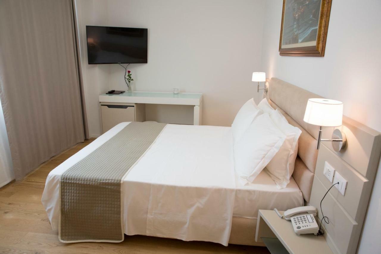 Boutique Hotel Enia Prato  Exterior photo